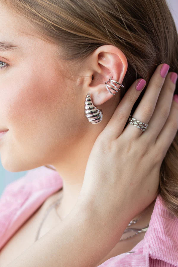 SEASNAIL DROP EARRING